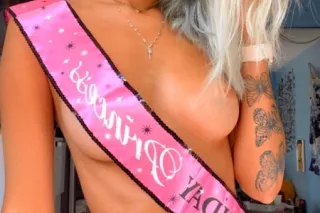 🤩AVAILABLE 24/7 AT YOUR DOORSTEP😘 - Image 5