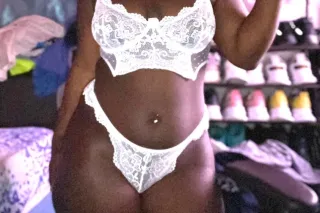 Caribbean🍫Sweet 💦Chocolate 🥵 - Image 2