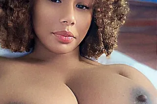 Spartanburg CARPLAYSS Pull up 💸💯 - Image 3