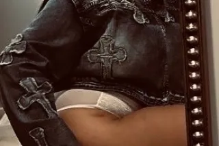 𝑻𝑹𝑶𝑷𝑯𝒀 𝑻𝑯𝑹𝑶𝑨𝑻 😘💦👅💲SUCK IT UP LIKE A SLURPEE* 👅💦🏆💦Tight Grip Goddess💦🏆 THE BEST ROUND TOWN!! 😉👑🥂 AVAILABLE NOW📲 - Image 1